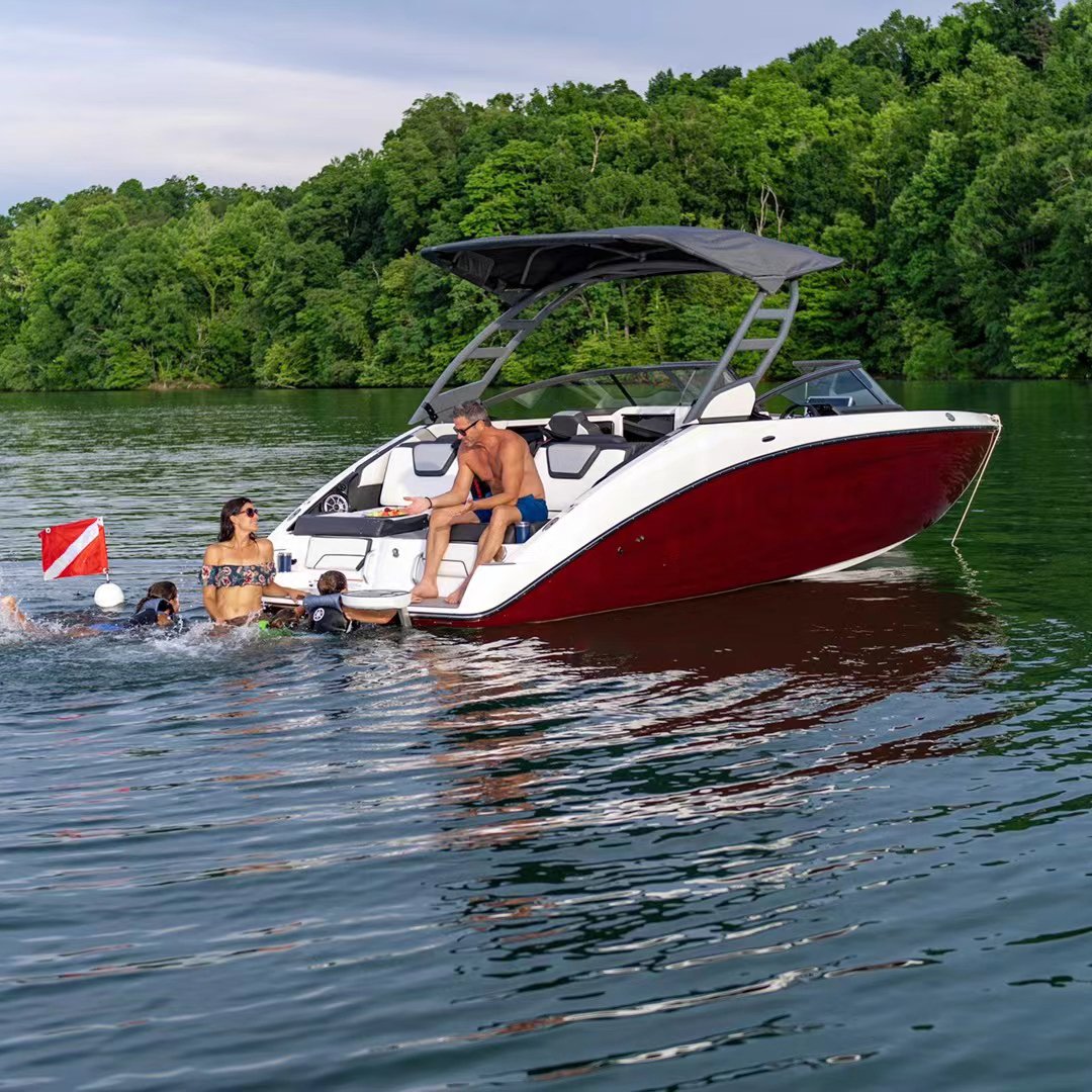 Ecocampor New 6M Luxury Functional Vessel Centre Console Motorboat